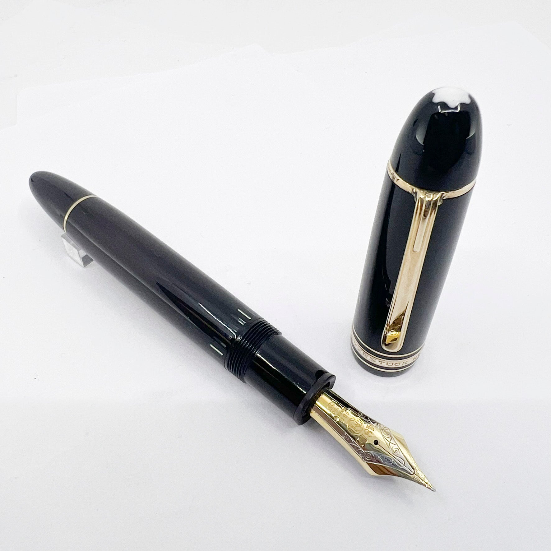 Montblanc Meisterstuck #149 (Largest) Fountain Pen - Semi-Flex