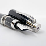 Asprey of London Black Lacquer Fountain Pen - Medium 18kt Gold Nib