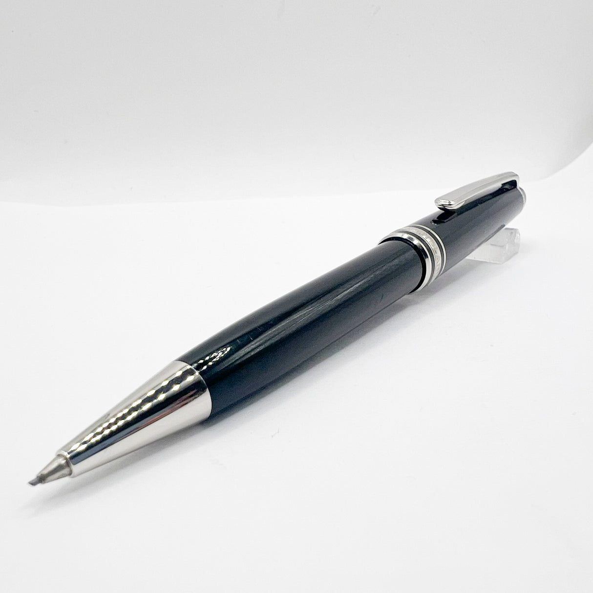 Montblanc #P165 Classique Black Resin Mechanical Pencil 0.7mm - Platinum-Plated Trim