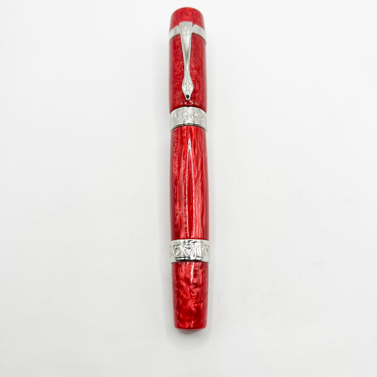 Ancora (Italy) Striated Lustrous Red  Perla Fountain Pen - Flexible Medium 18kt Gold Nib