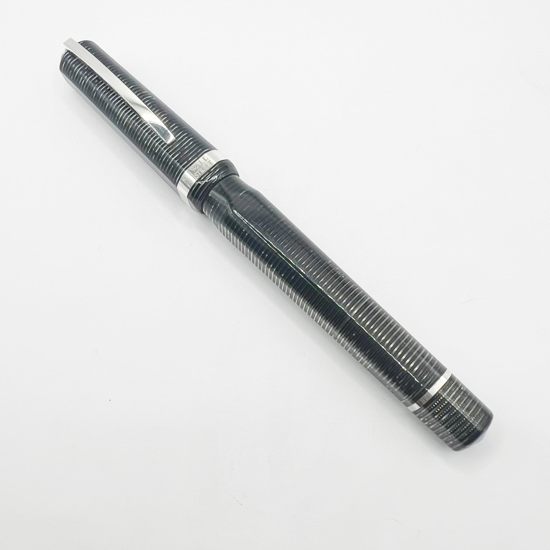 Visconti Oversized Wall Street Limited Edition Glittering Silver