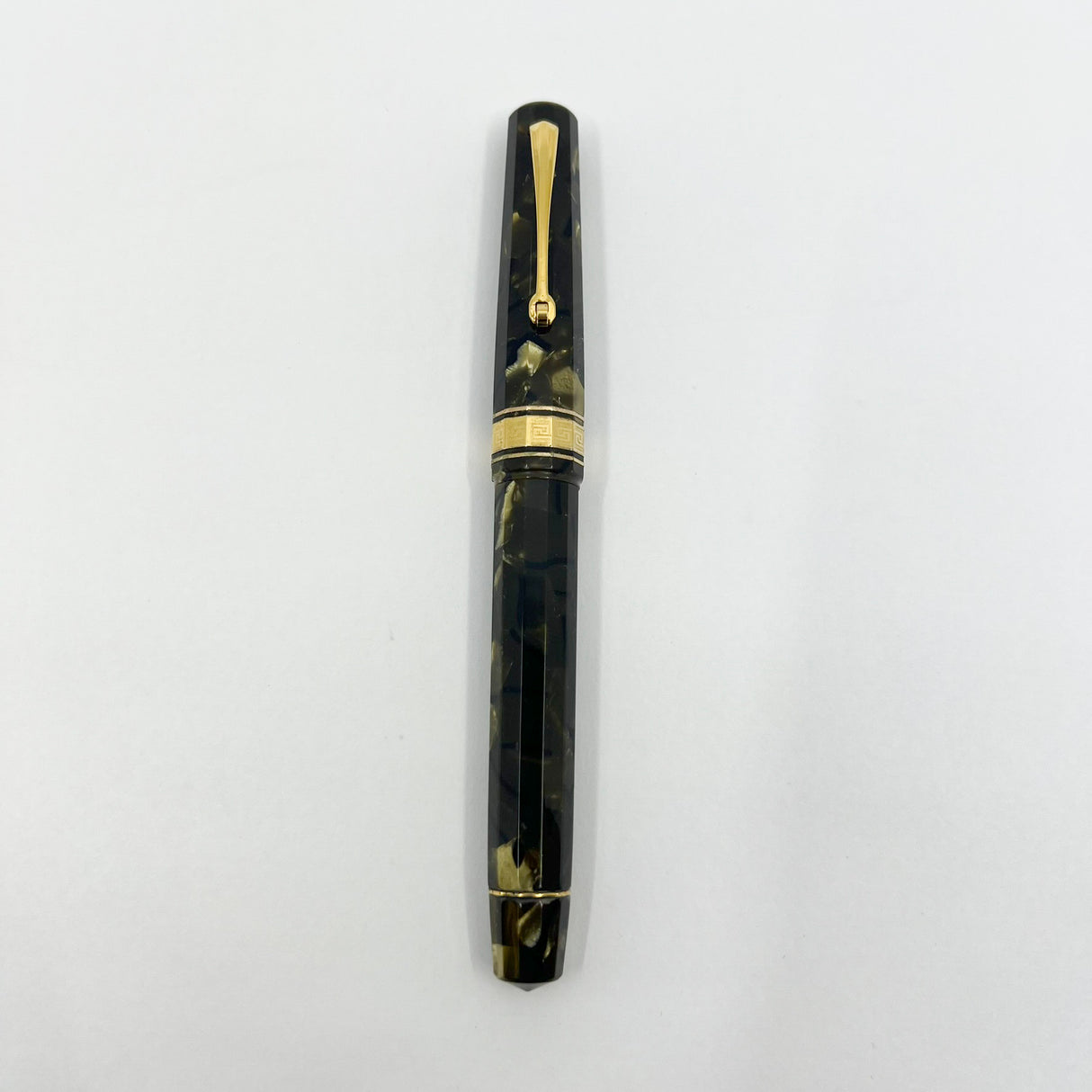 OMAS Paragon Green Saft Celluloid  Fountain Pen - Flexible Medium 18kt Gold Nib