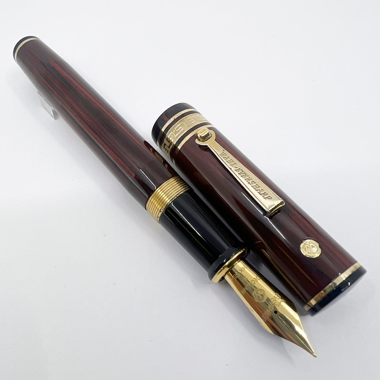 Wahl Eversharp Woodgrain Ebonite Decoband Oversized  Fountain Pen -  Medium #8 Size 14kt Gold Nib