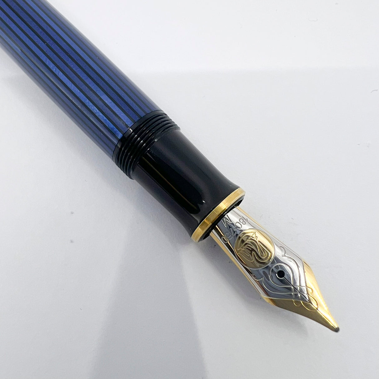 Pelikan M800 Black Cap/Blue Striped Barrel Fountain Pen - Medium 18kt Gold Nib