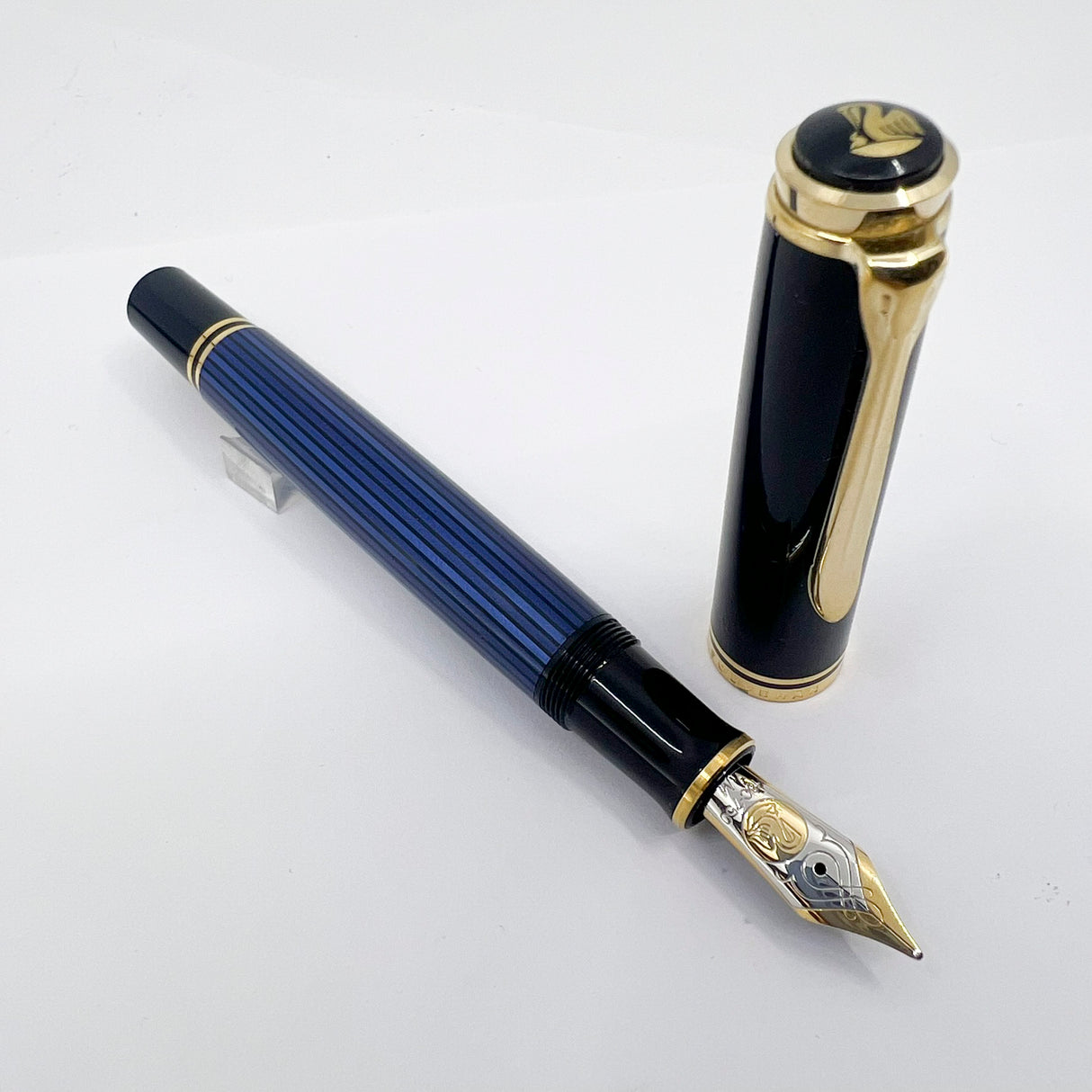Pelikan M800 Black Cap/Blue Striped Barrel Fountain Pen - Medium 18kt Gold Nib