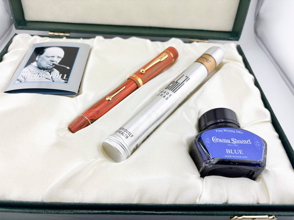 Conway Stewart Winston Churchill Woodgrain Ebonite  Fountain Pen - Medium 18kt Gold Nib