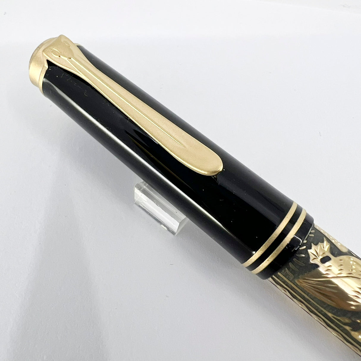Pelikan M700 Toledo  Fountain Pen - Extra Fine 18kt Gold Nib