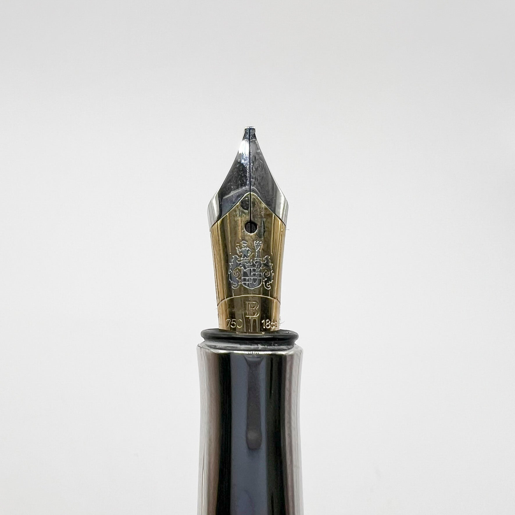 Graf von Faber Castell Sterling Silver Classic Fountain Pen