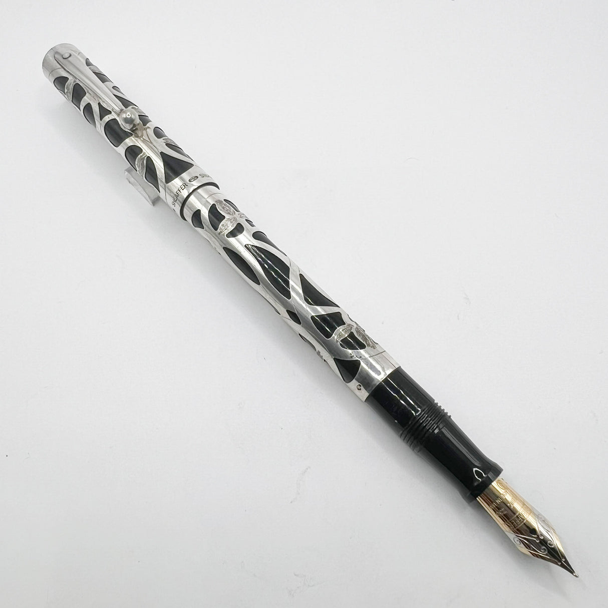 Sheaffer Nostalgia Sterling Silver Filigree Fountain Pen - Medium 18kt Gold Nib