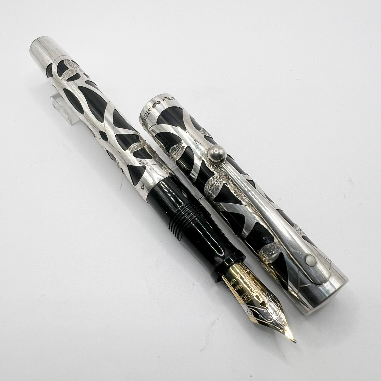 Sheaffer Nostalgia Sterling Silver Filigree Fountain Pen - Medium 18kt Gold Nib