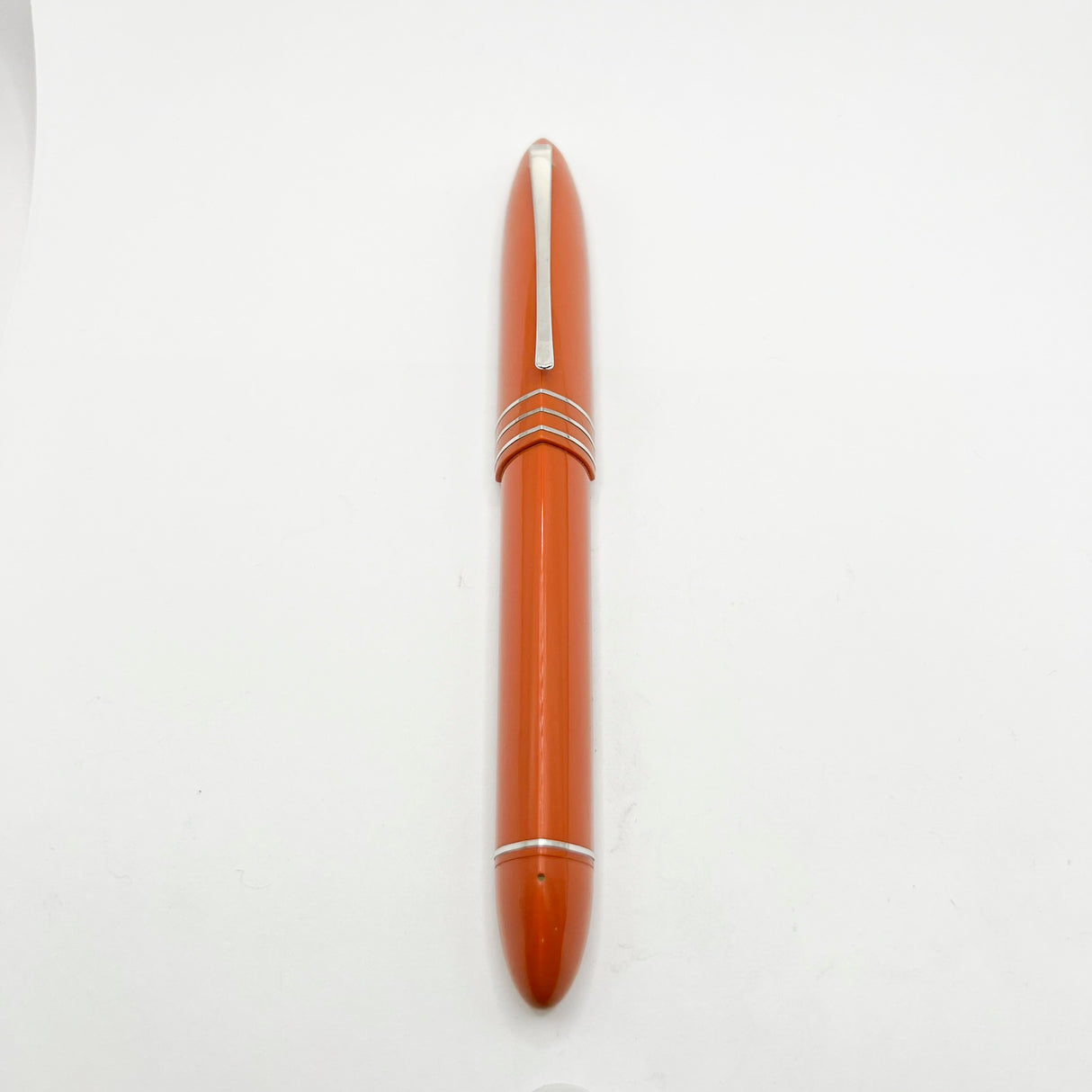 OMAS #360 for Armando Simoni Club Orange Triangulated  Fountain Pen (Circa 1999) - Medium 18kt Gold Nib