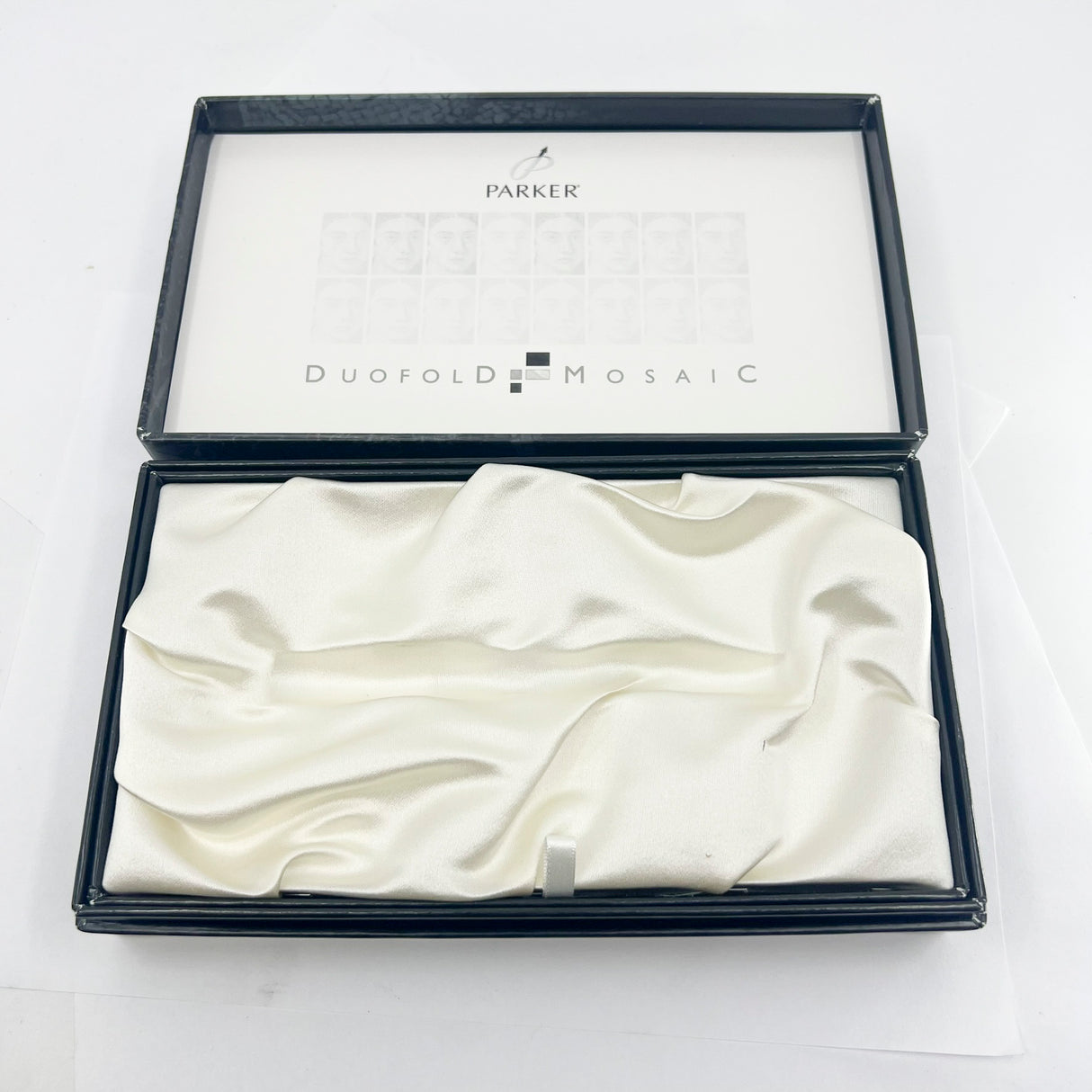 Parker Duofold Black Mosaic Centennial(Largest) Fountain Pen - Medium 18kt Gold Nib