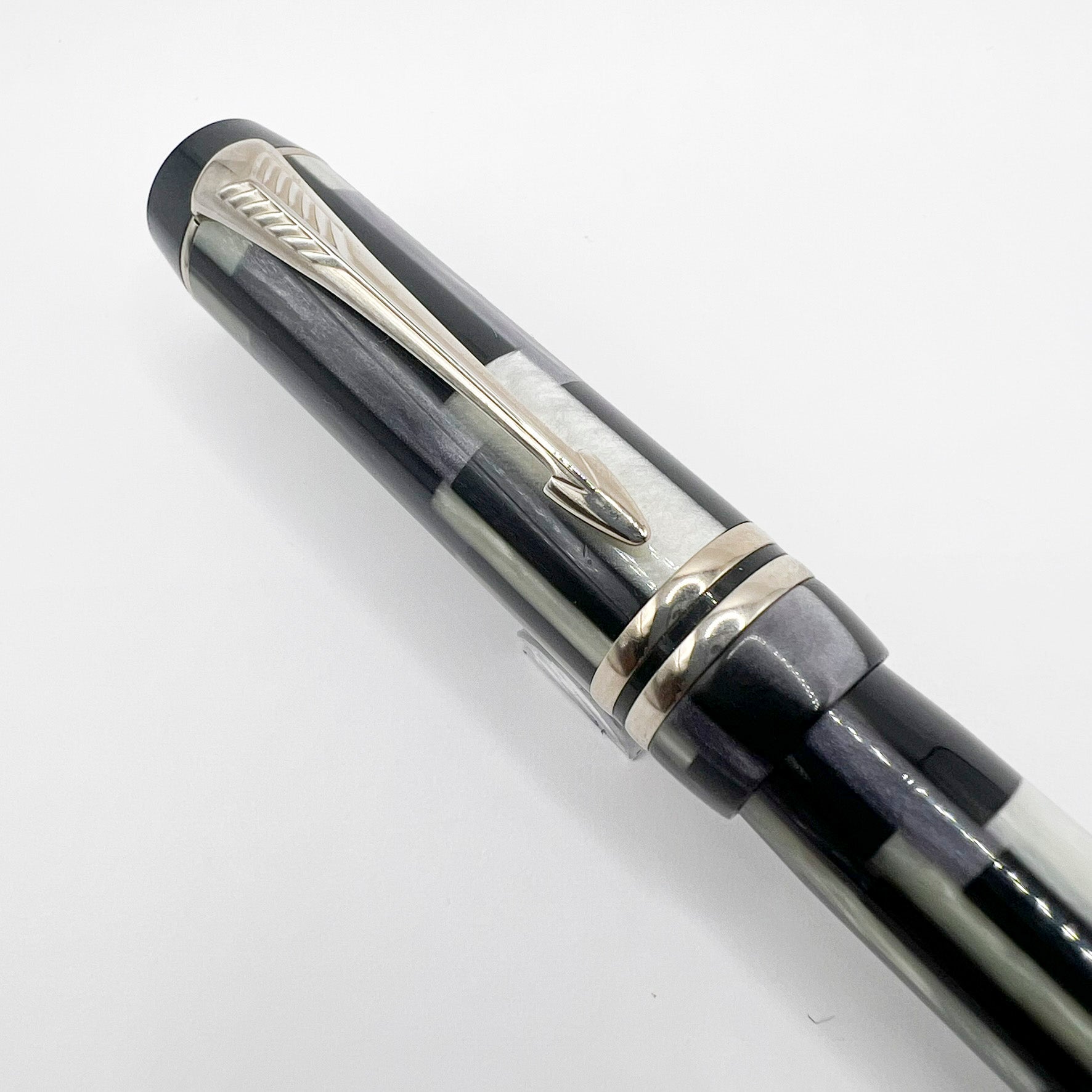 ドゥーズィエムクラス feeling parker Parker 45 Mechanical Pencil - Dove Grey, Flighter Cap, GP Trim