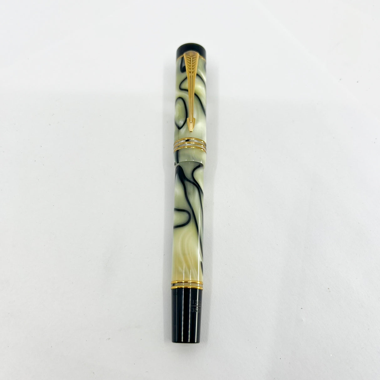 Parker Norman Rockwell Duofold Centennial Limited Edition Unique Swirly  Black & Pearl Fountain Pen - Medium 18kt Gold Nib -  Trim Rings and the Cap Top Medallion are Solid 18k Gold!