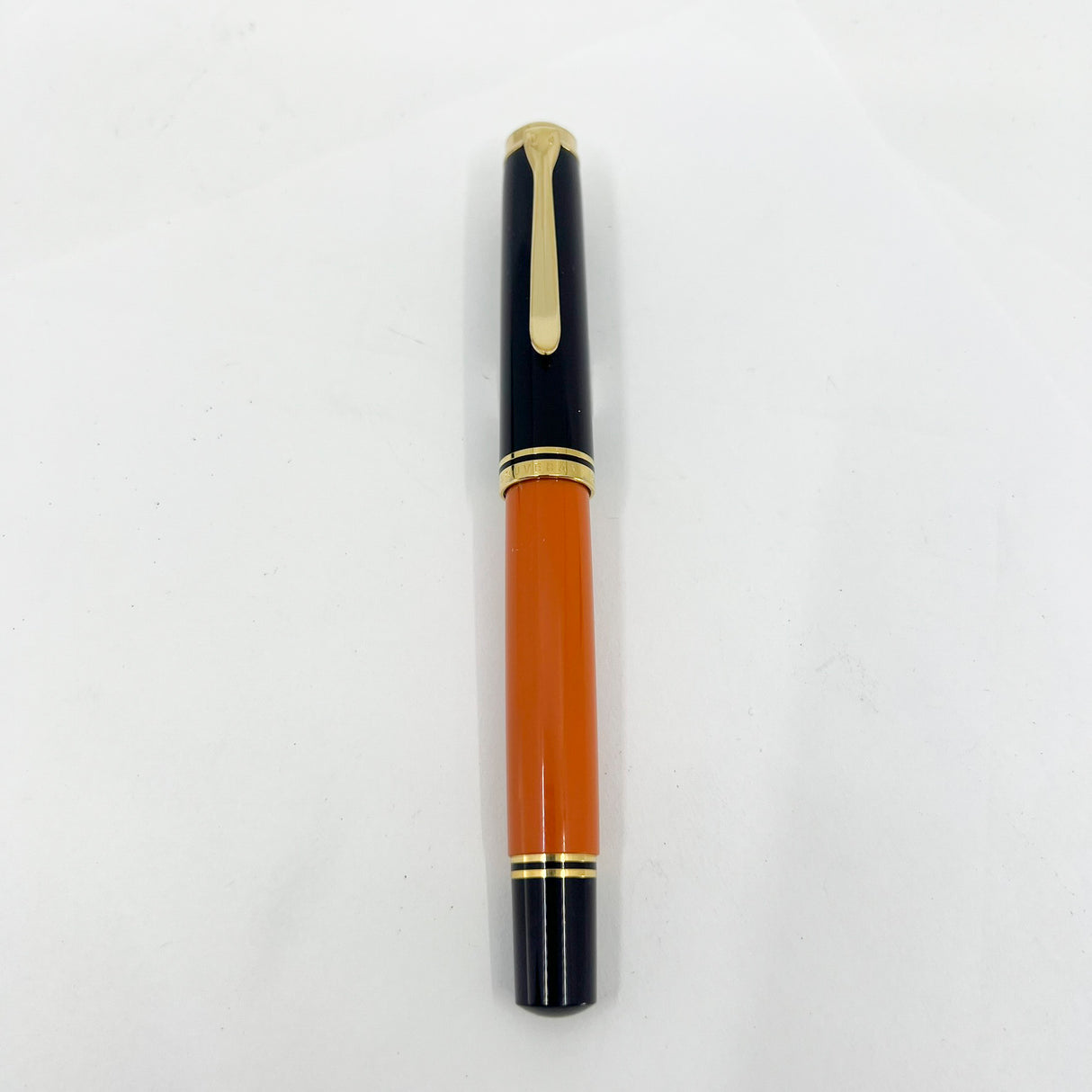 Pelikan M800 Souveran Burnt Orange  Fountain  Pen - Medium 18kt Gold Nib