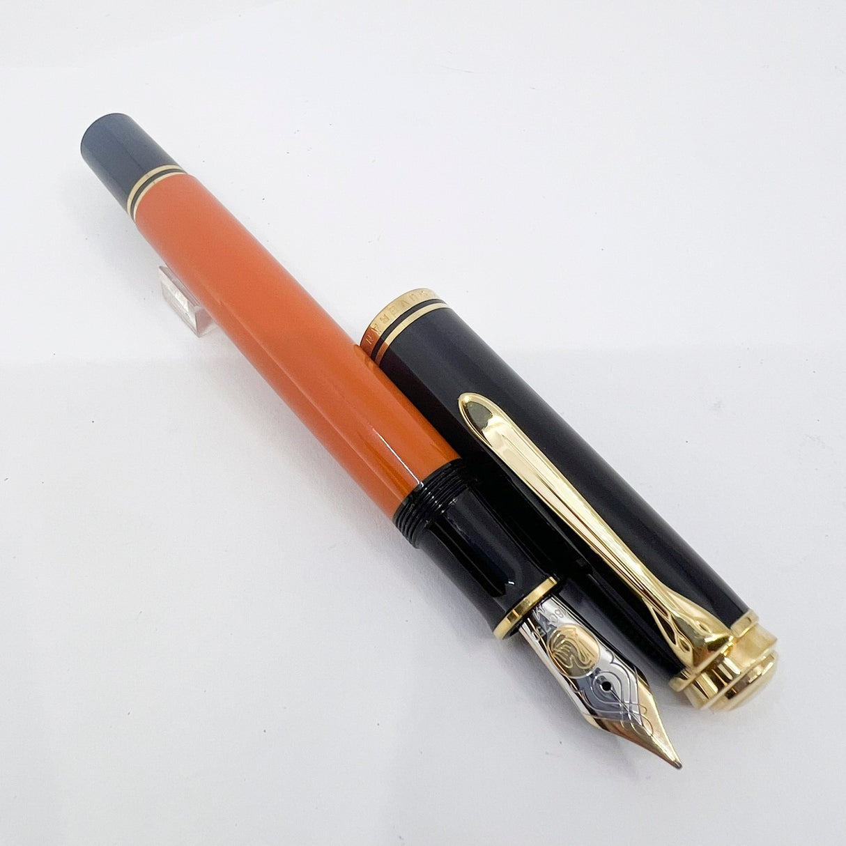 Pelikan M800 Souveran Burnt Orange  Fountain  Pen - Medium 18kt Gold Nib