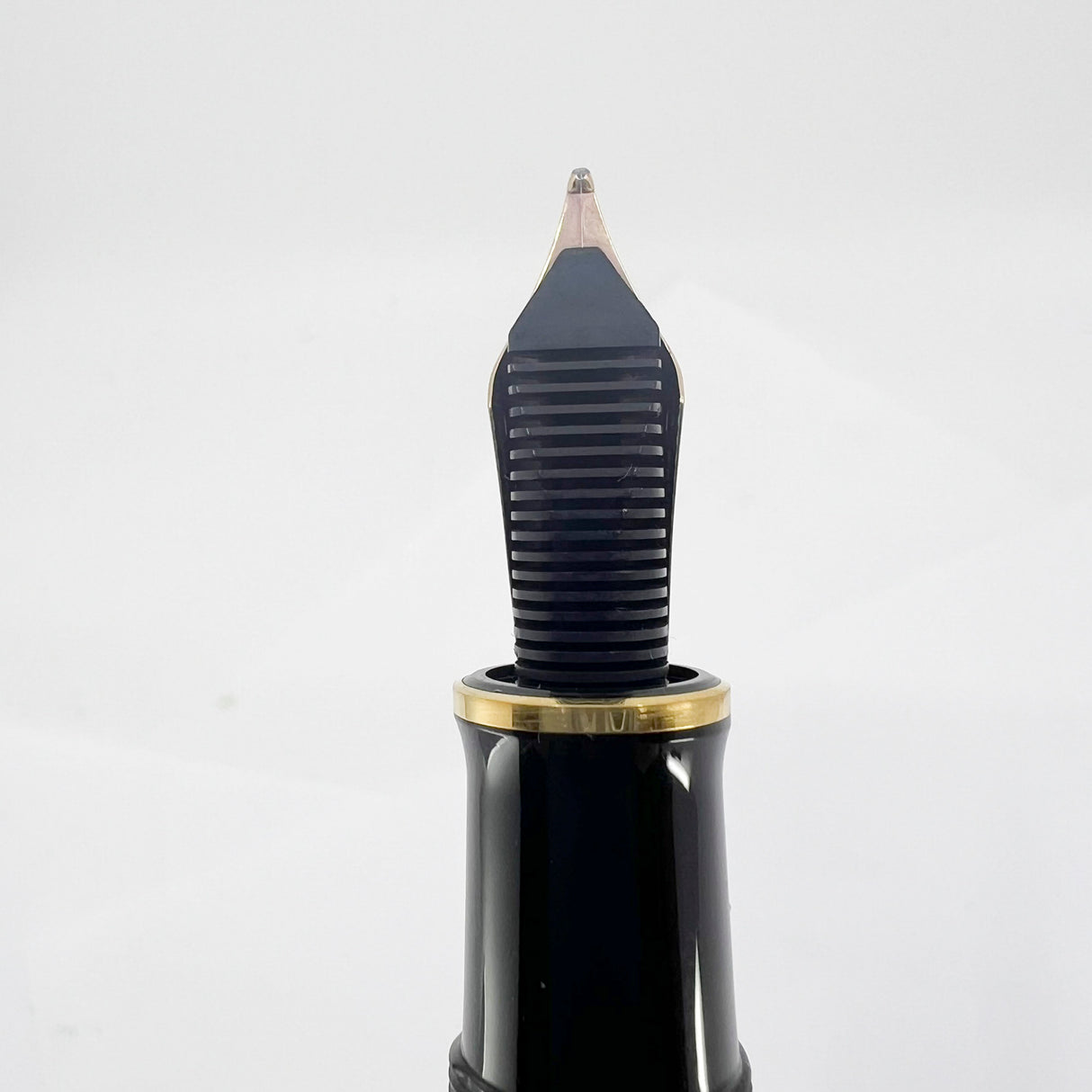 Pelikan M800 Souveran Burnt Orange  Fountain  Pen - Medium 18kt Gold Nib