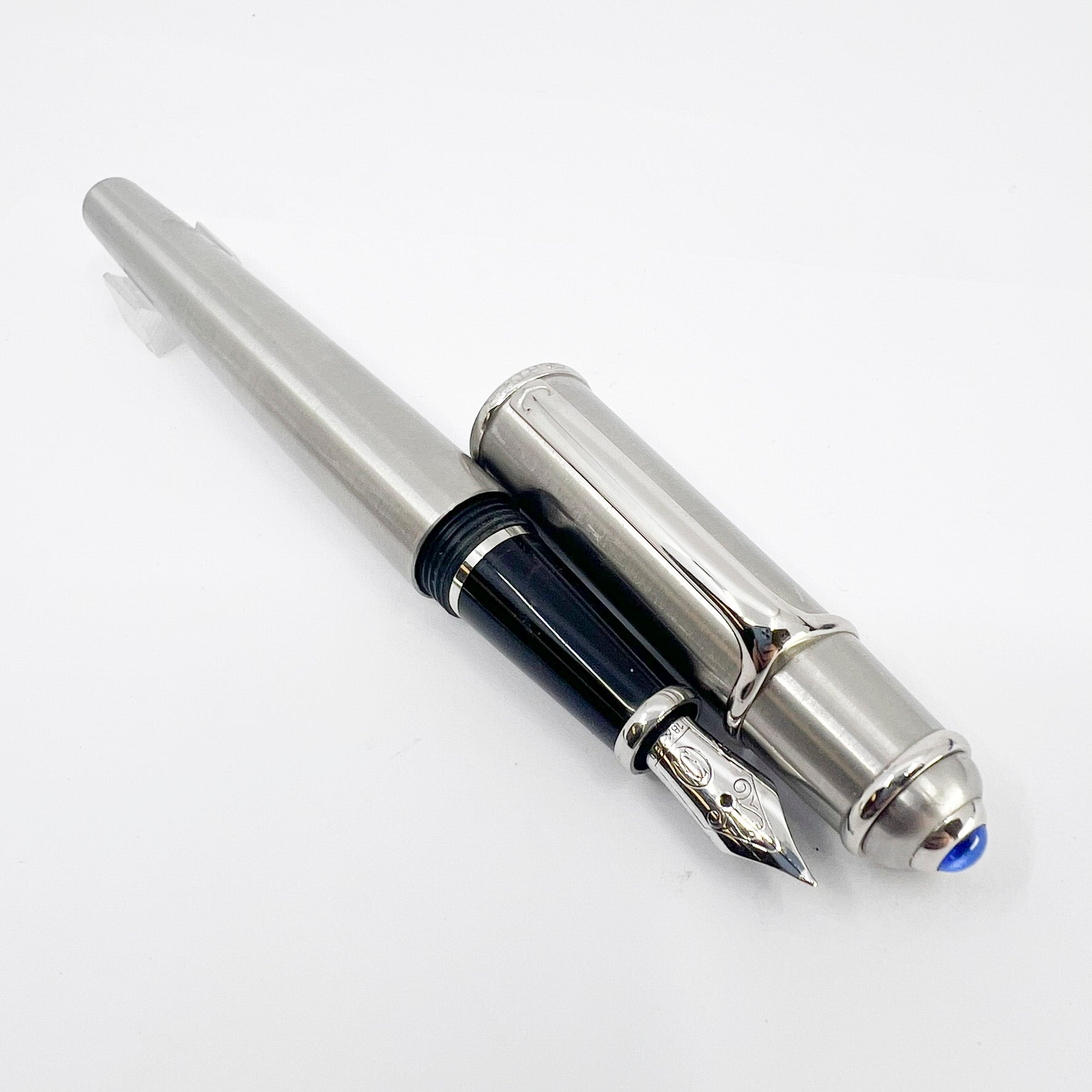 Cartier Diabolo Brushed Stainless Steel Fountain Pen - Medium 18kt