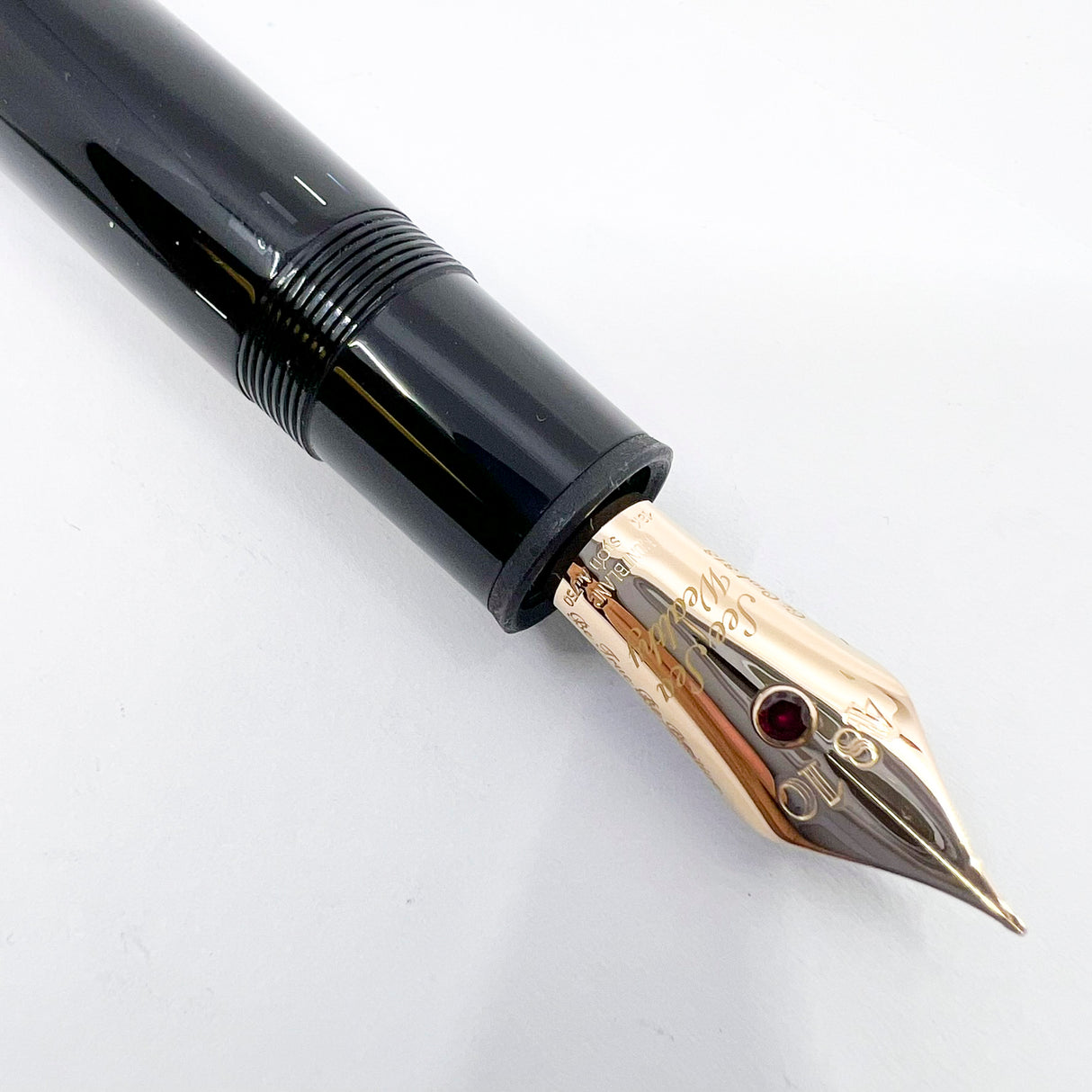 Montblanc Special Order Meisterstuck #149 (Largest) Fountain Pen - Bespoke Fine 18kt Gold Nib with Authentic  Ruby  Embedded + Special Nib Engraving