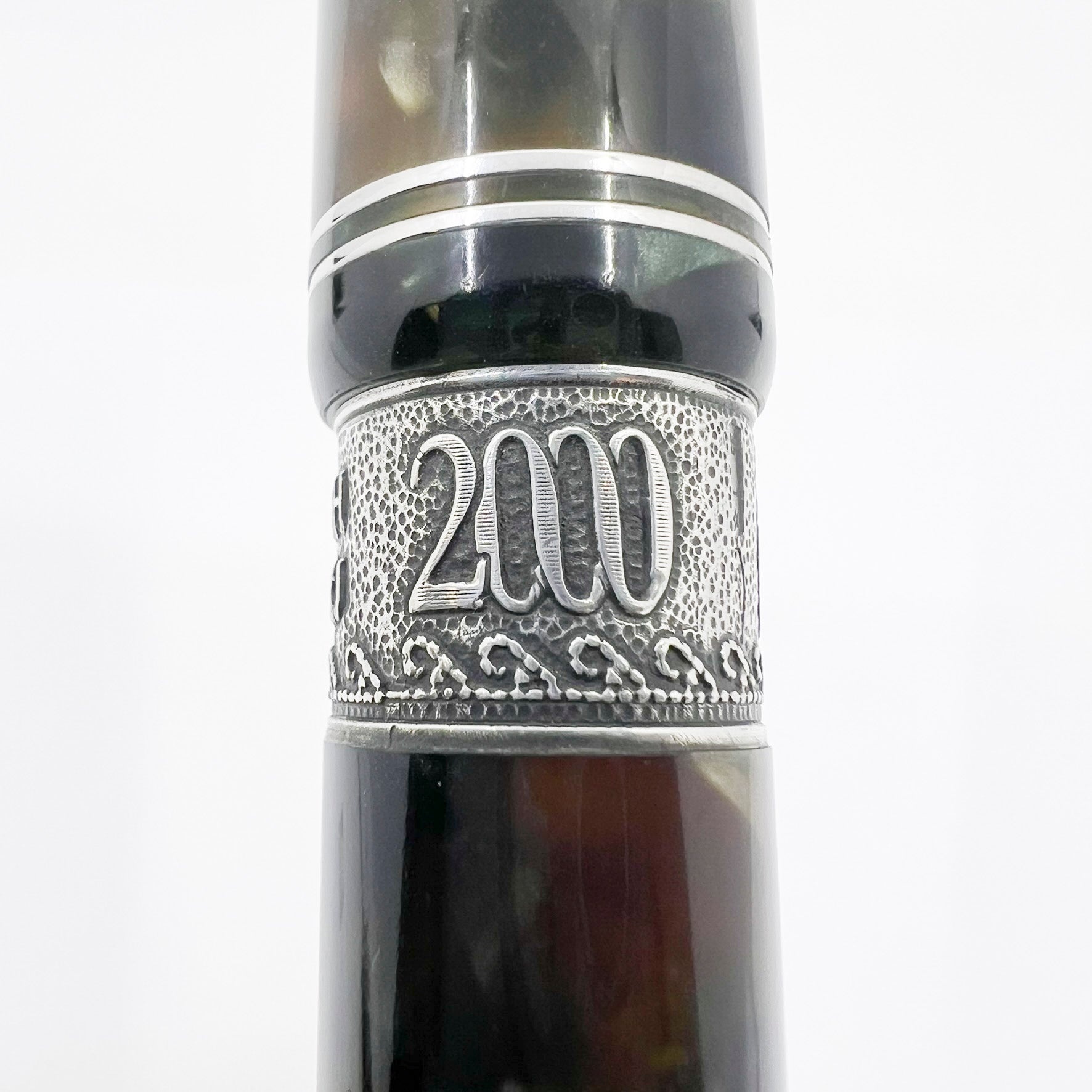 Delta Nazareth 2000 Limited Edition Fountain Pen - Broad 18kt Gold
