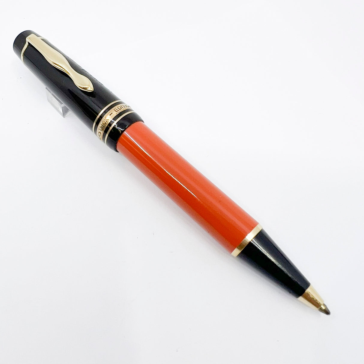 Montblanc Ernest Hemingway Writer's Limited Edition Ballpoint Pen -  1992 - The First of the 33 Year Old Annual Writer Series