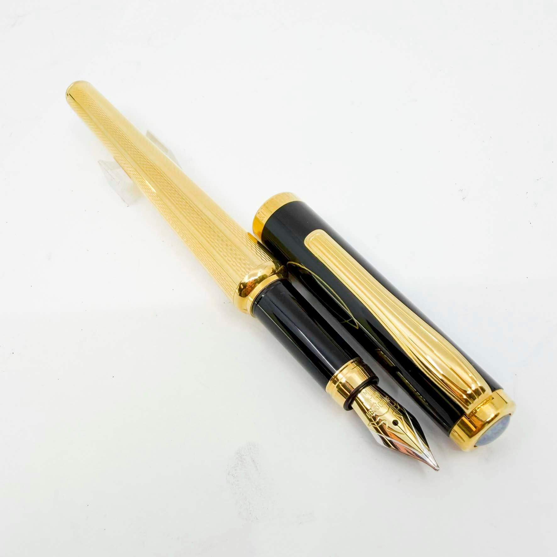 LeBoeuf Greg Norman Limited Edition Fountain Pen - Medium 18kt