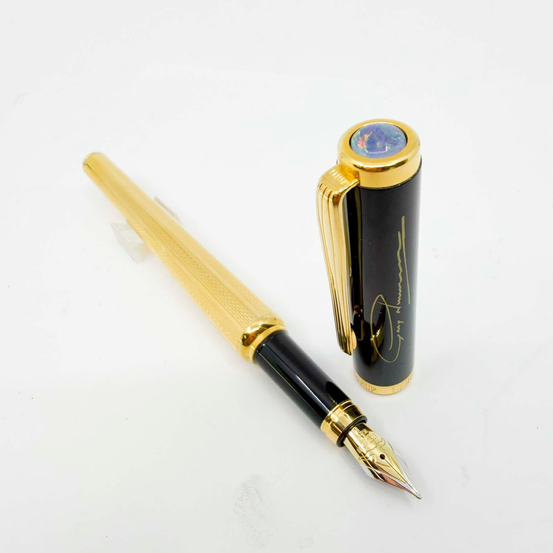 LeBoeuf Greg Norman Limited Edition Fountain Pen - Medium 18kt