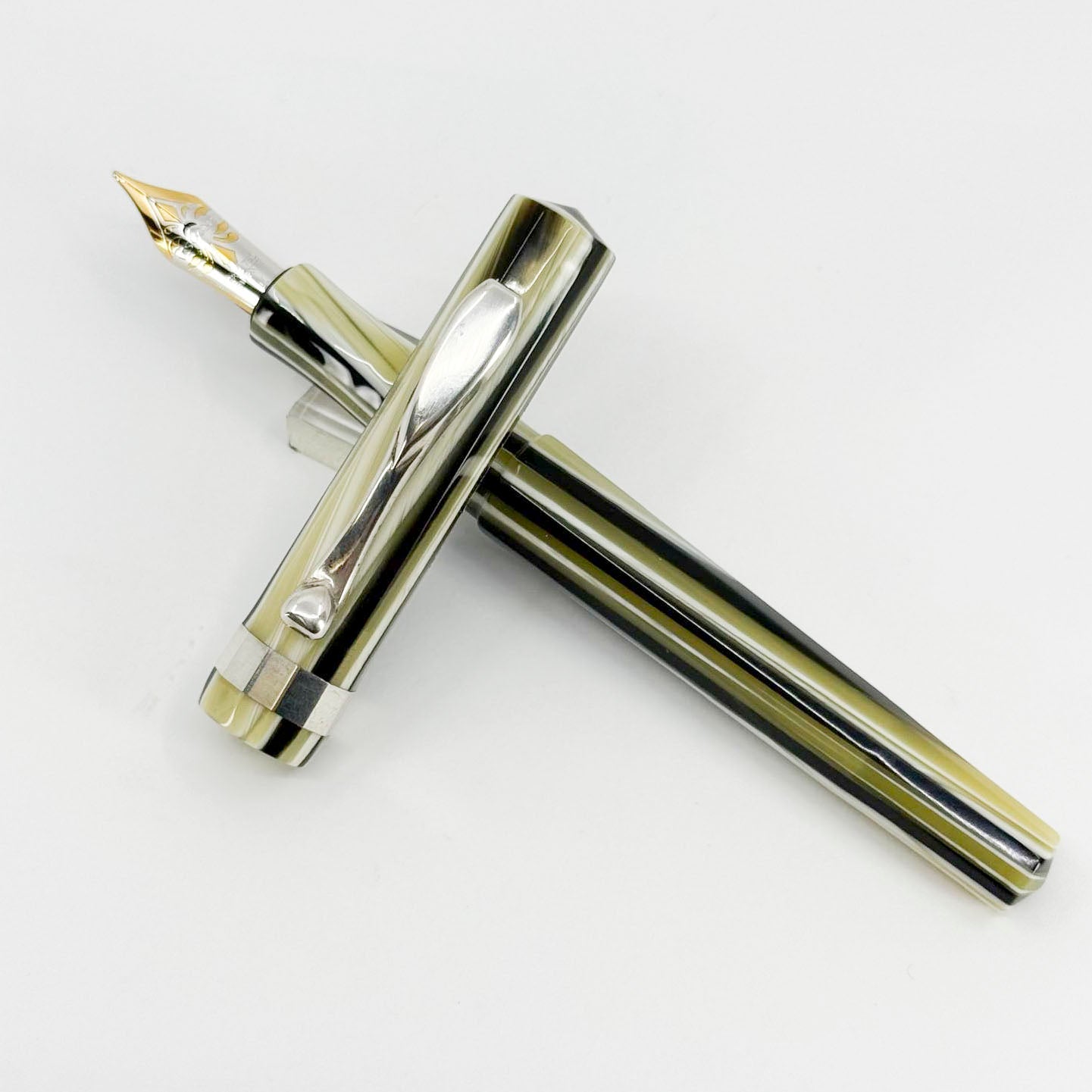 Visconti Portofino Limited Edition Fountain Pen - Medium 18kt Gold