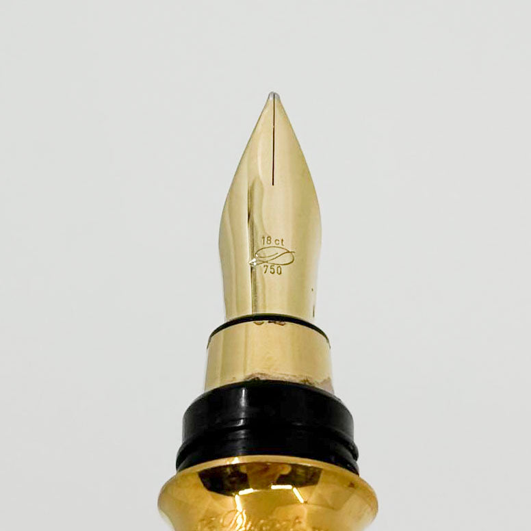 S. T. Dupont Montparnasse Chairman Oversized Fountain Pen-Medium