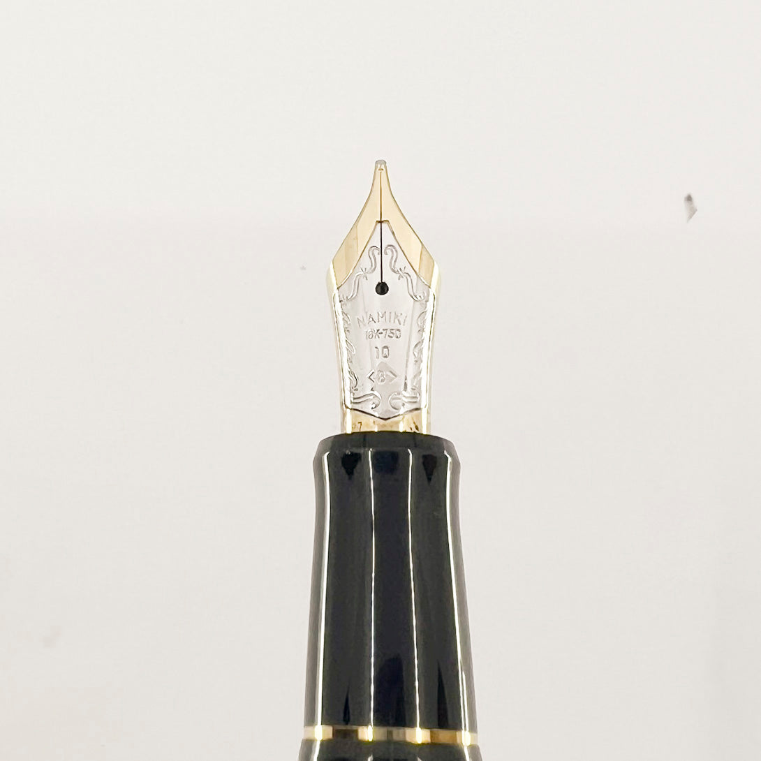 Pilot Namiki Custom Silver Fountain Pen - Barleycorn Design - Broad 18kt Gold Nib