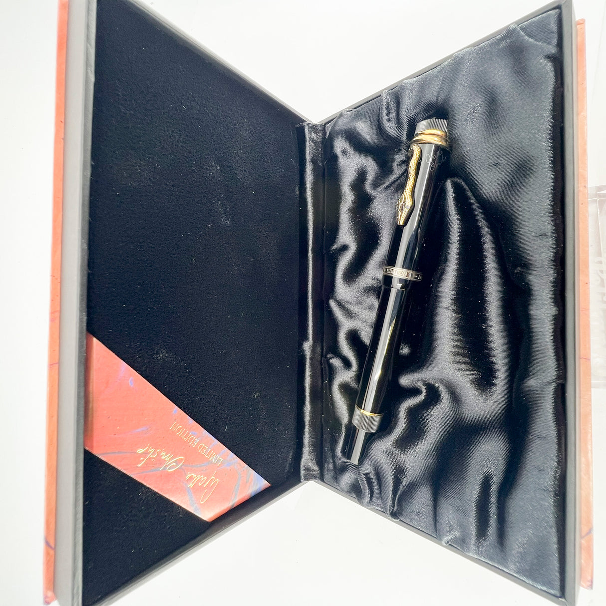 Montblanc Agatha Christie Vermeil (Gold Plating Over Sterling Silver) Limited Edition Fountain -Medium 18 Kt Gold Nib Pen                                        - Medium 18kt Gold Nib (Copy)