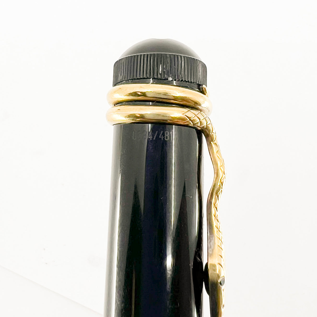 Montblanc Agatha Christie Vermeil (Gold Plating Over Sterling Silver) Limited Edition Fountain -Medium 18 Kt Gold Nib Pen                                        - Medium 18kt Gold Nib (Copy)