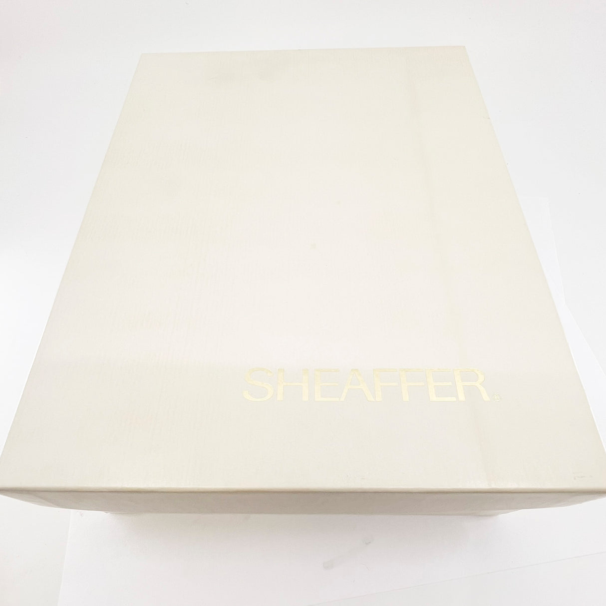 Sheaffer Commemorative Nostalgia Limited Edition Fountain Pen - Medium 18kt Gold Nib