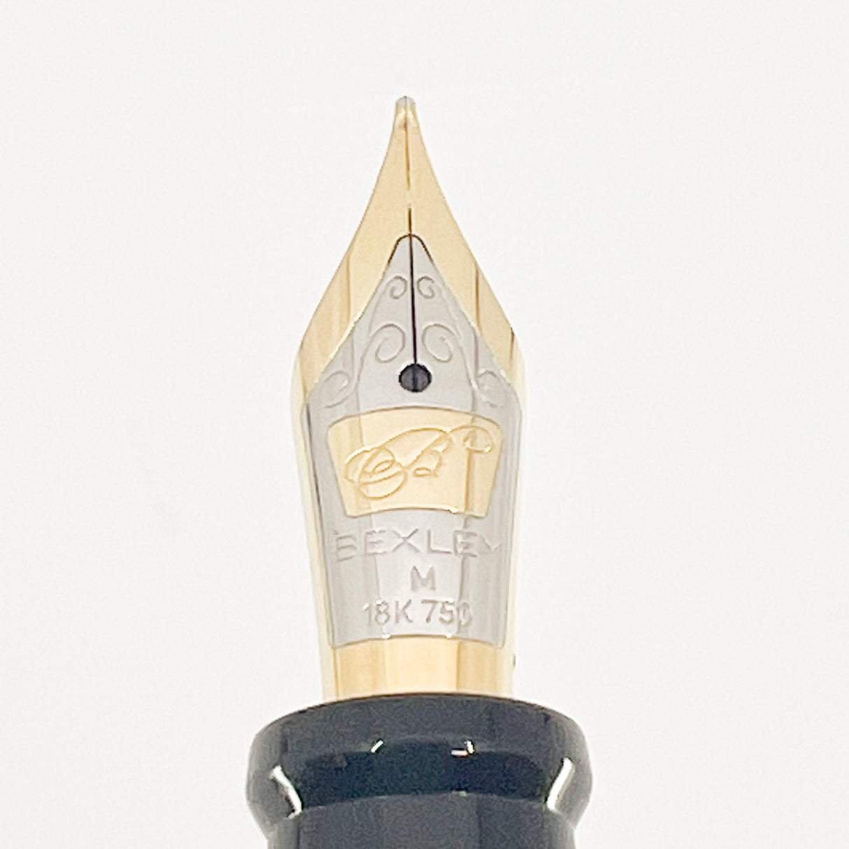 Bexley Russian Hand-Painted Lacquer Art Fountain Pen - Ottoman Empire Turkey  - Circa 2001