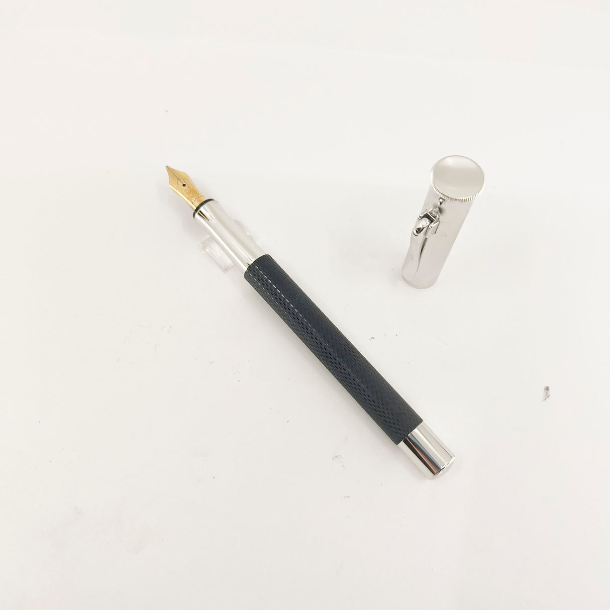 Graf Von Faber Castell Black Resin Guilloche Fountain Pen - Broad 18kt Gold Nib