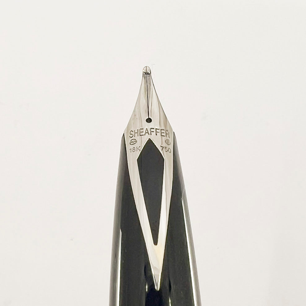 Sheaffer Legacy 2 Fountain Pen - Broad 18kt Gold Nib