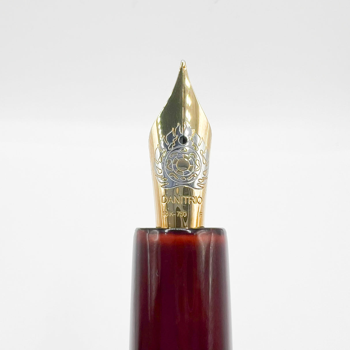 Danitrio Tami-Nuri Red  Urushi  Hand Painted Lacquer on Mikado Oversized Fountain Pen  - Fine 18kt Gold Nib
