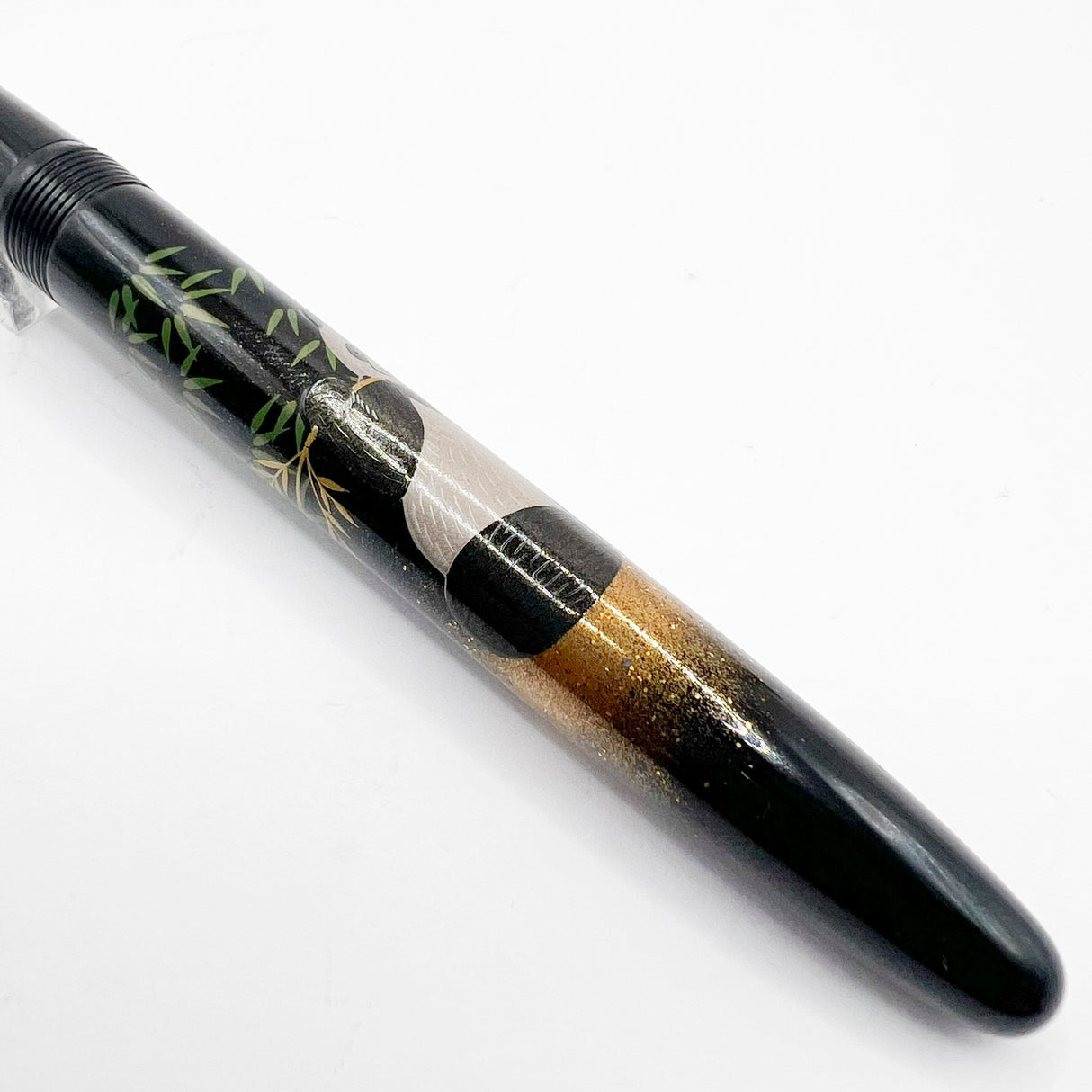 Namiki Yukari Panda Limited Edition Maki-e Fountain Pen - Broad 18kt Gold Nib