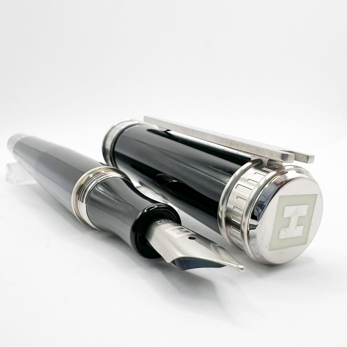 Edelberg (Swiss) Tachys Large Fountain Pen - Semi-Flexible Titanium Fine Nib