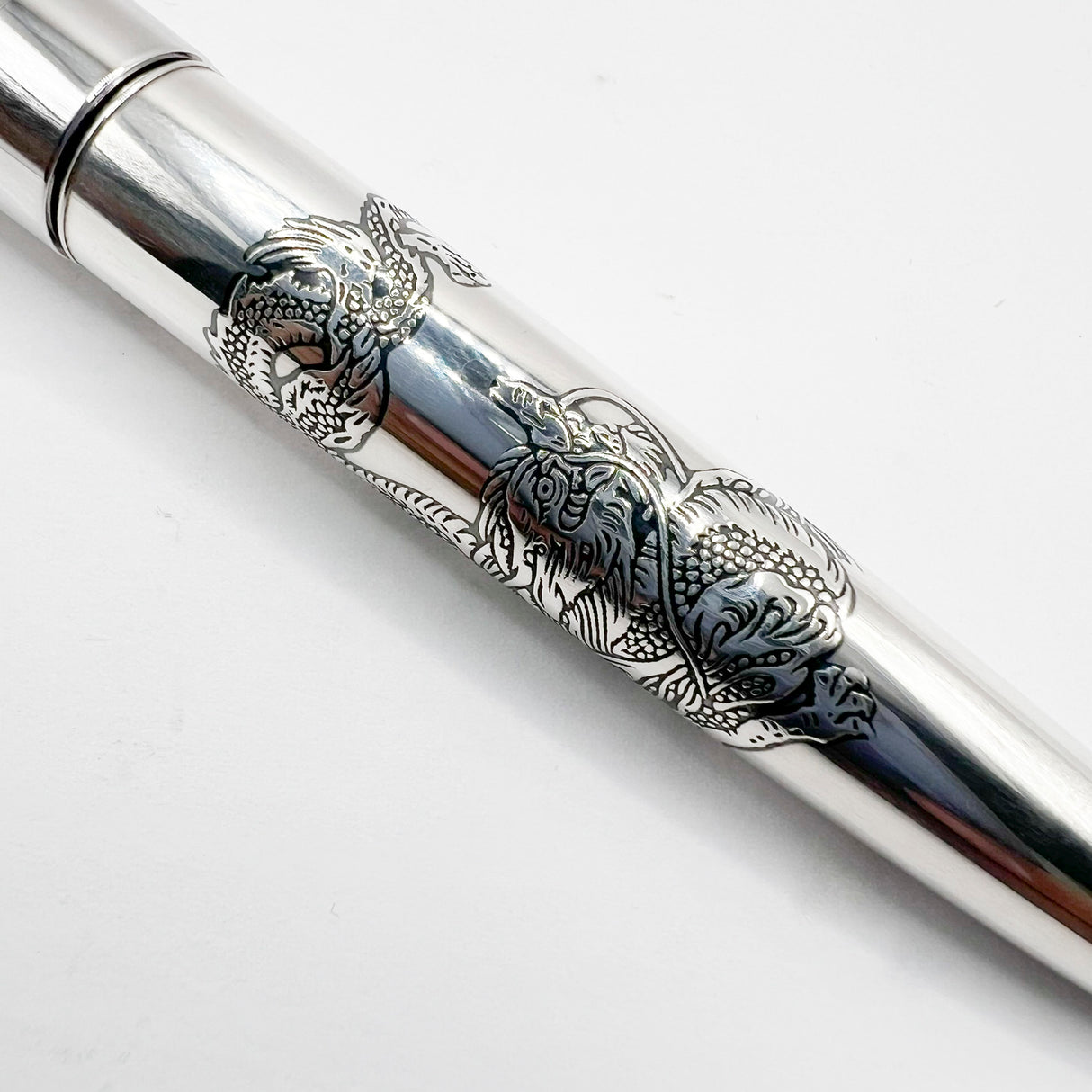 Pilot Sterling Silver Dragon Fountain Pen - Medium 18kt Gold Nib