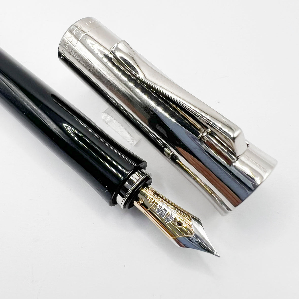 Graf von Faber Castell Intuition Fountain Pen - Chrome Cap/Black Smooth Resin Barrel - Fine 18kt Gold Nib