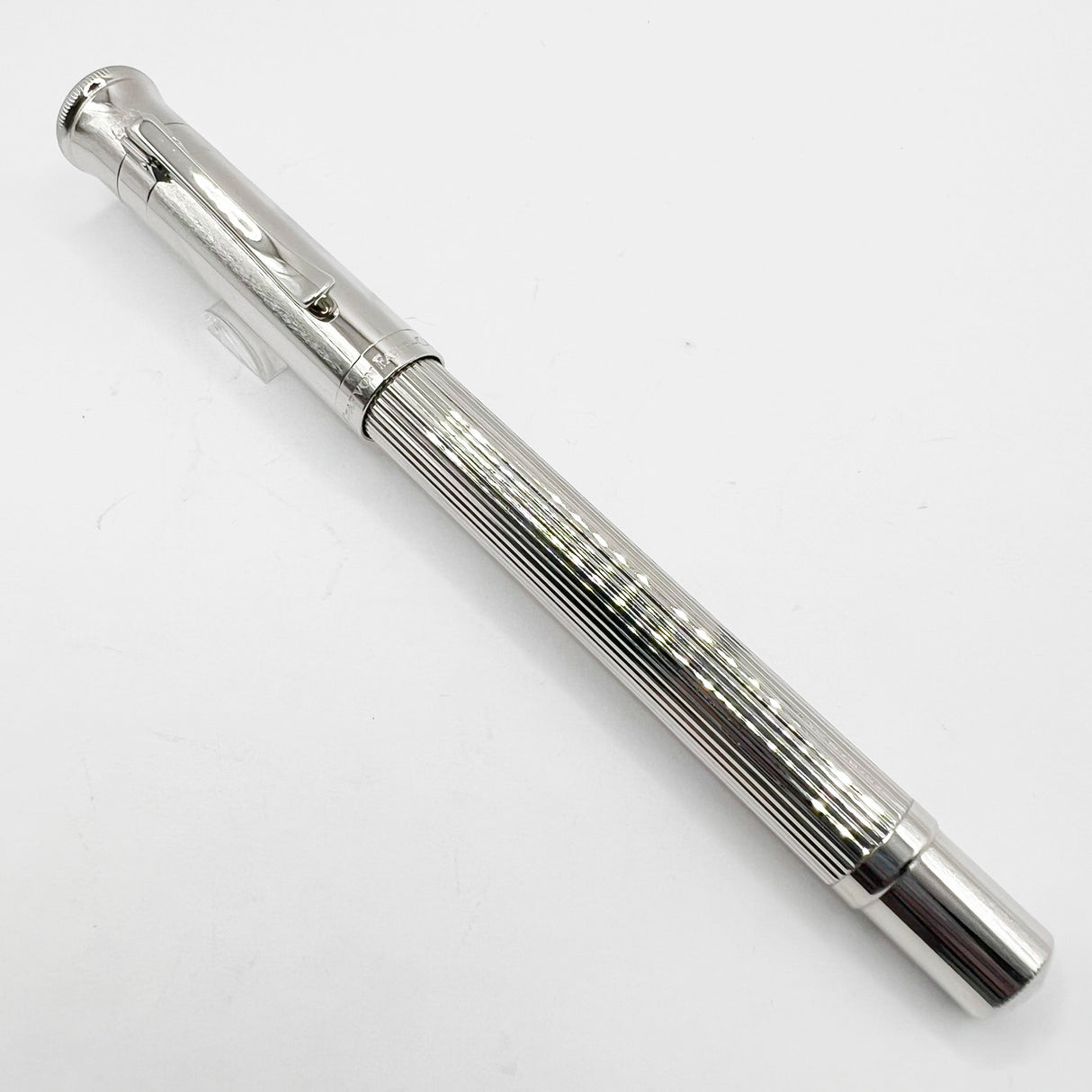 Graf von Faber Castell Platinum-Plated Classic Fountain Pen -  Fine 18kt Gold Nib