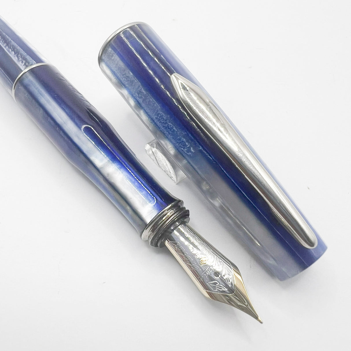Stipula Duetto Pacific Blue Fountain Pen -  Fine 18kt Gold Nib