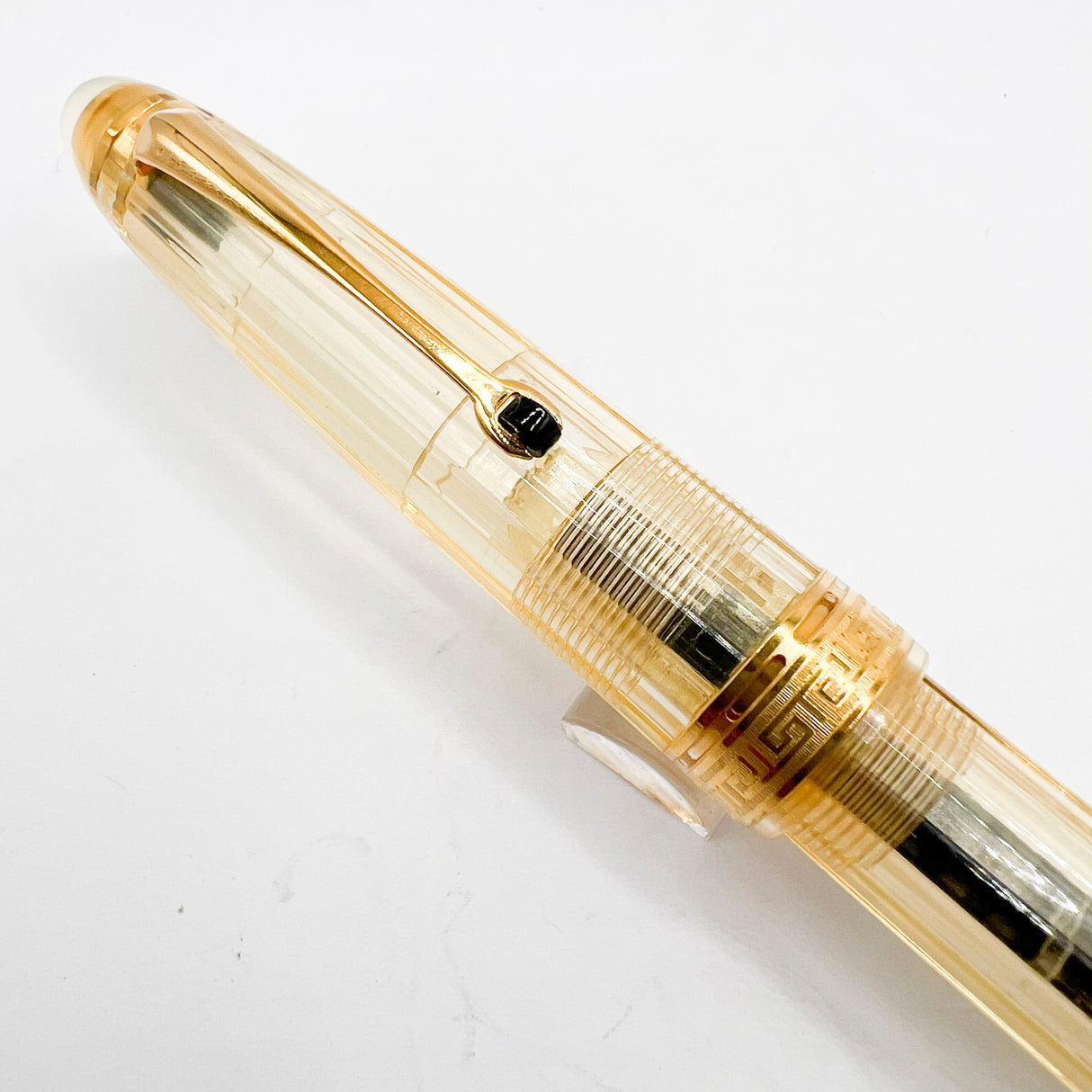 OMAS Ogiva Transparent Fluted Demonstrator Fountain Pen -  Broad 18kt Gold Nib