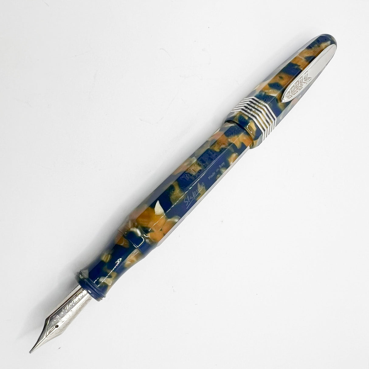 Stipula Etruria Champagne Faceted Limited Edition Fountain Pen -  Medium 18kt Gold Nib  - Only 88 Pens Made!