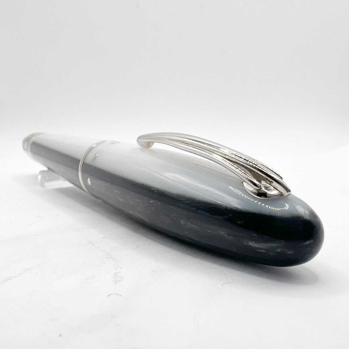 Nettuno (Italy)  "Shark" Oversized Convertible Rollerball/Ballpoint Limited Edition # 31/400