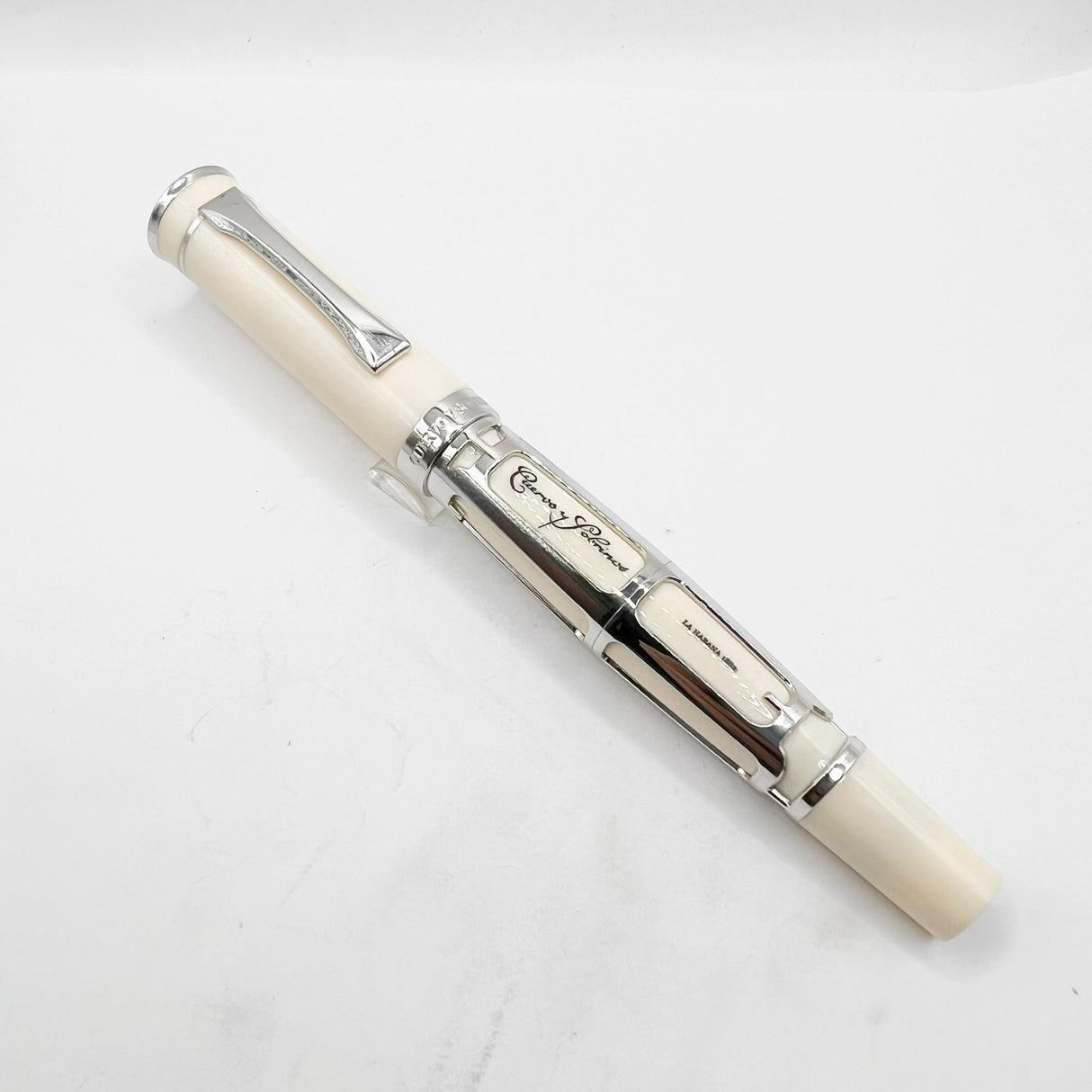 Cuervo y Sobrinos Limited Edition La Bella Habanera Rollerball