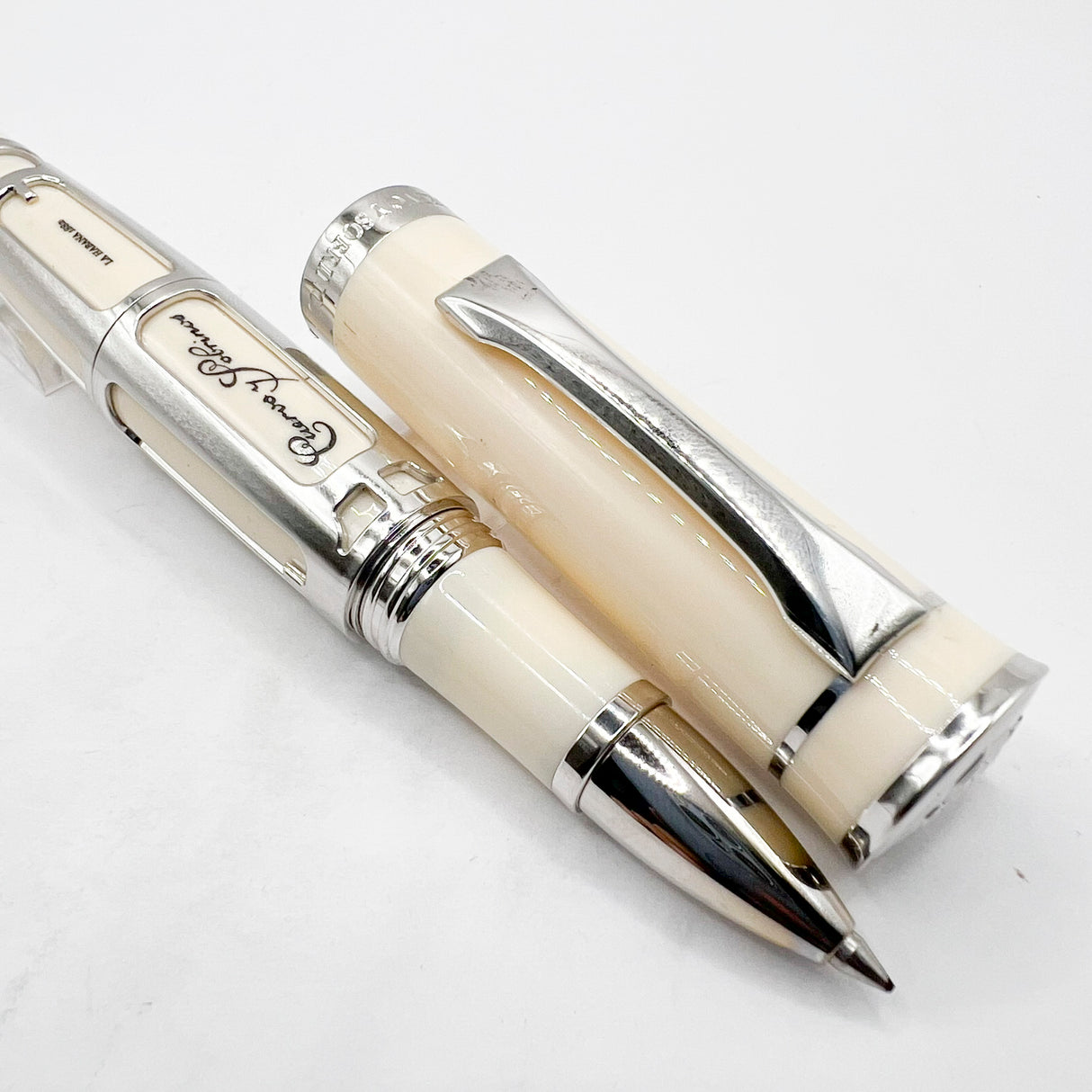 Cuervo y Sobrinos Limited Edition La Bella Habanera Rollerball