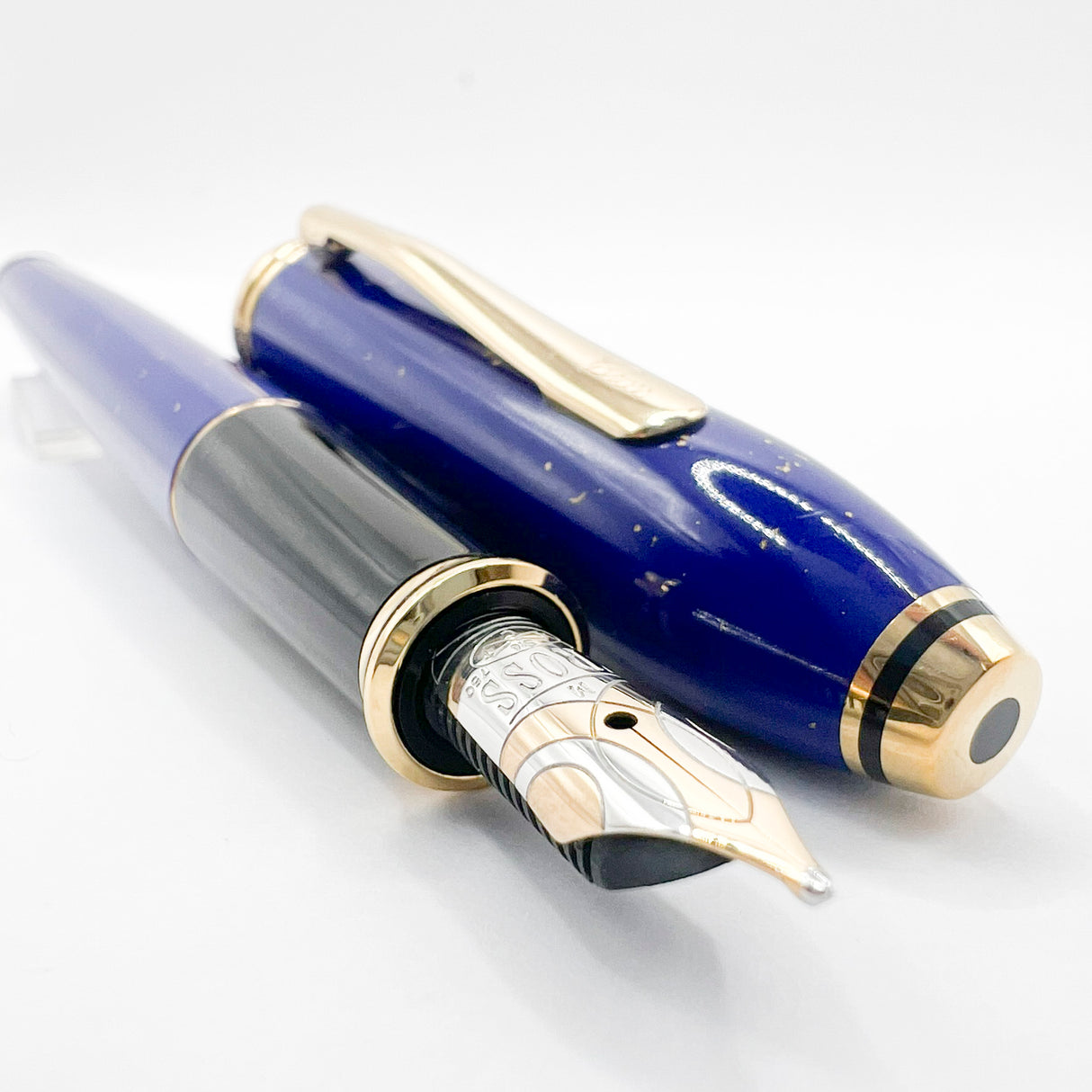 Cross Townsend Blue Lapis Lazuli/ 22K Gold Dust Fountain Pen - Medium  18kt Kt Gold Nib