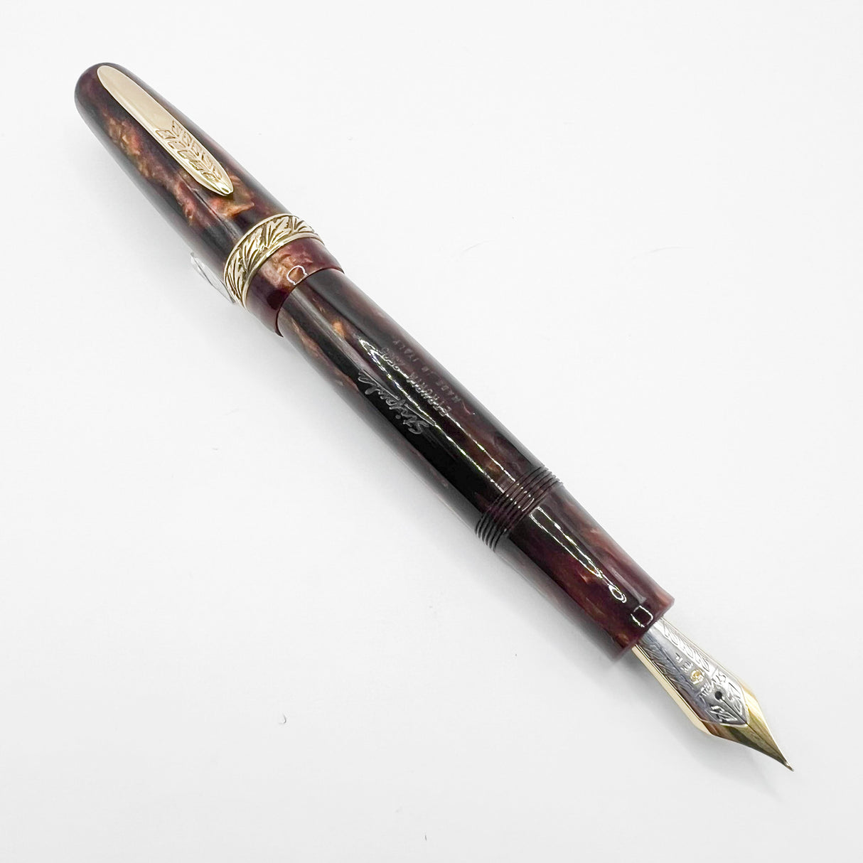 Stipula Early Etruria Variegated Burgundy & Amber Celluloid Fountain Pen- 9kt Gold Cap Band & Trim  -   Fine 18Kt Gold Nib